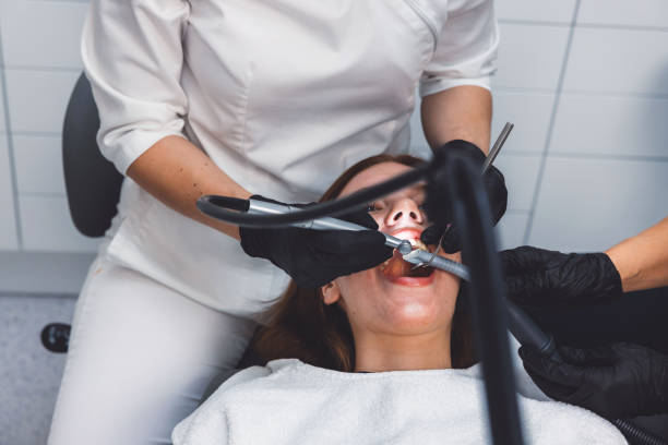 Best Emergency Tooth Extraction in West Ishpeng, MI